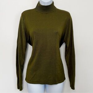 VALERIE STEVENS 100% Silk Turtleneck Sweater Olive Green Medium Lightweight